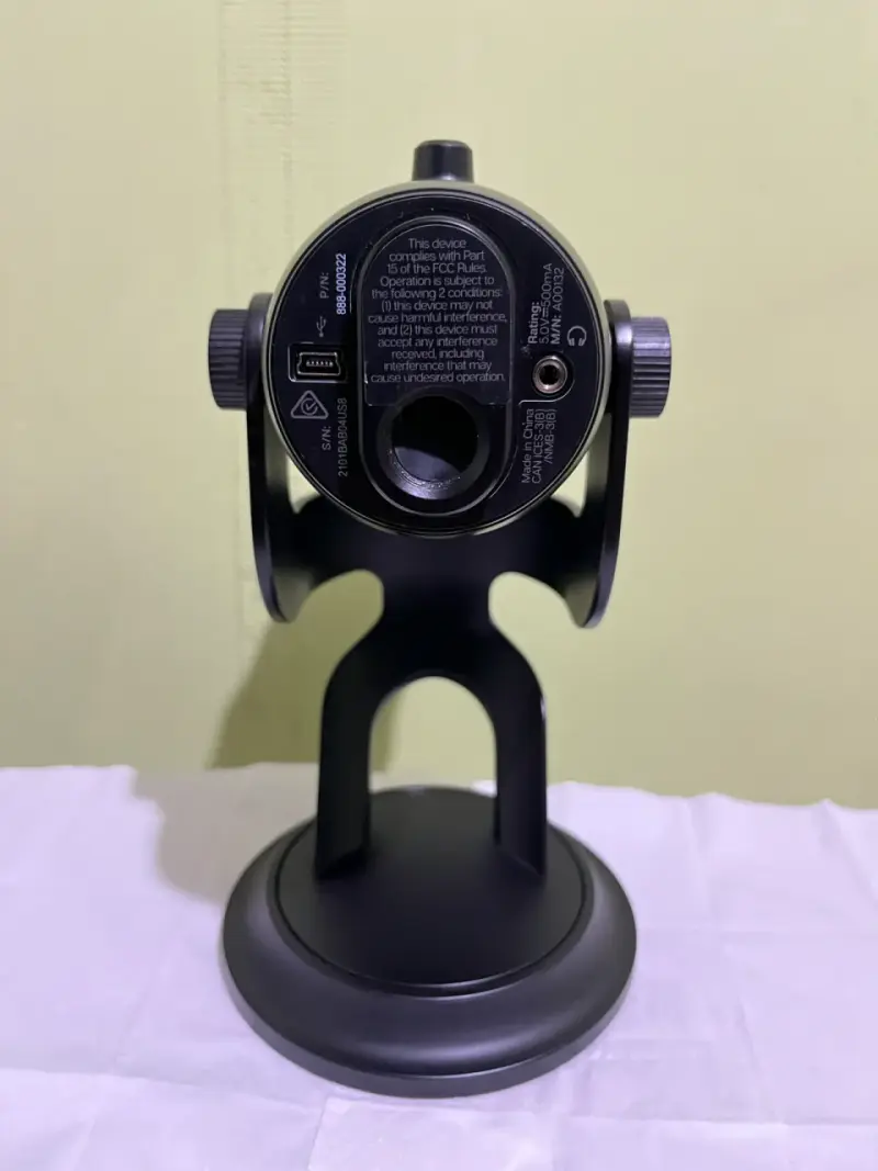 Micrófono USB Blue Yeti, Negro, Control de volumen - 3
