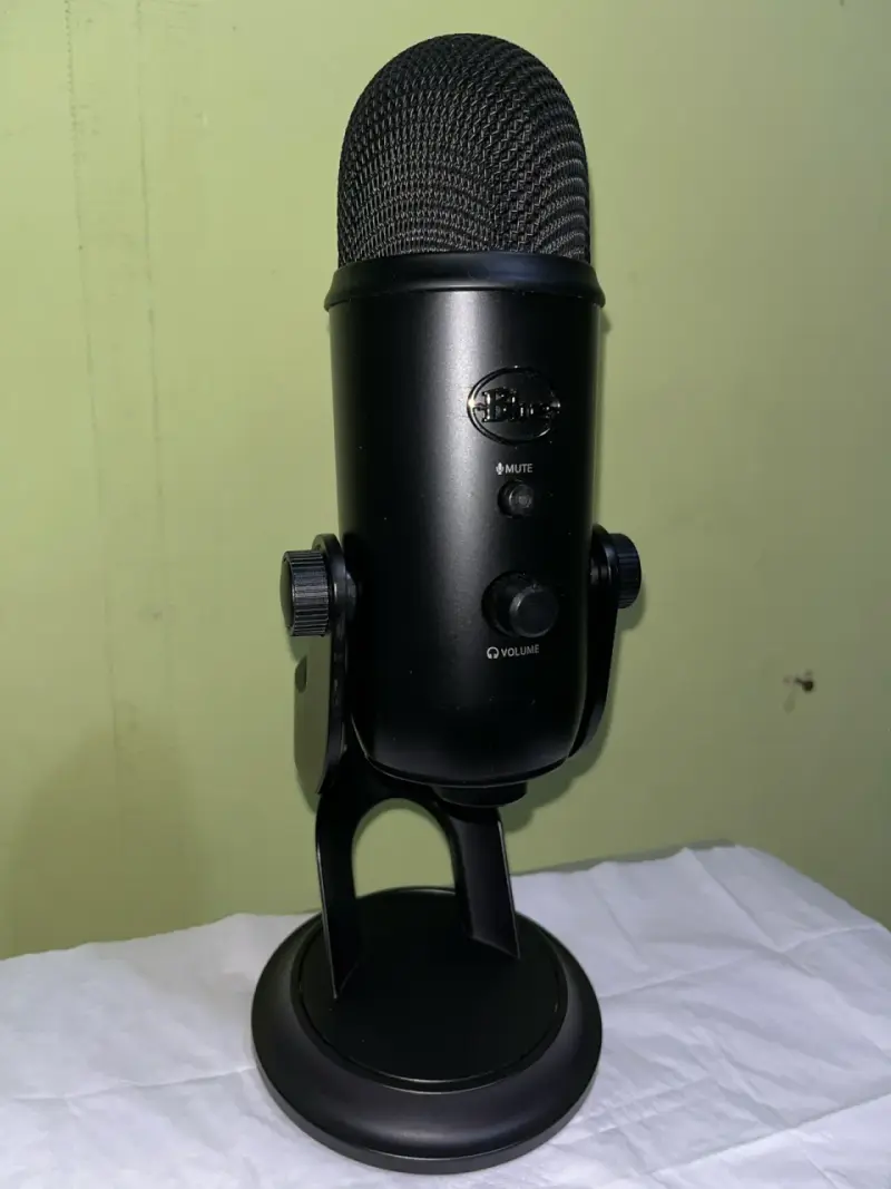 Micrófono USB Blue Yeti, Negro, Control de volumen - 4