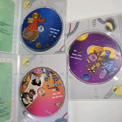 SET DVD FUTURAMA TEMPORADA 1 - miniatura 6