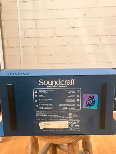 Mezclador Digital Soundcraft Ui24R con WiFi - miniatura 3