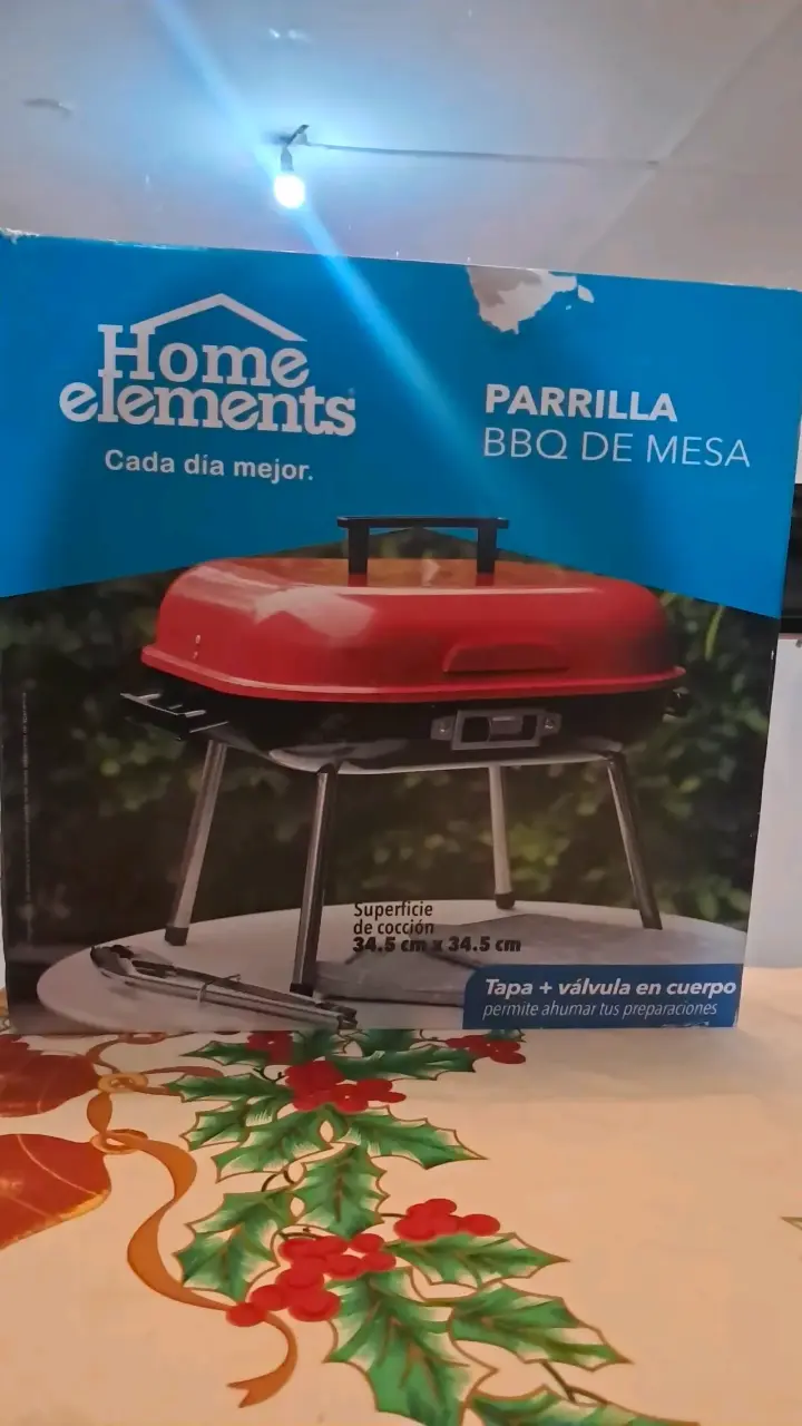 Parrilla BBQ de Mesa Home Elements roja - 2