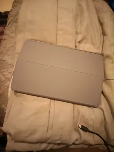 Tablet Lenovo Tab10 - miniatura 2