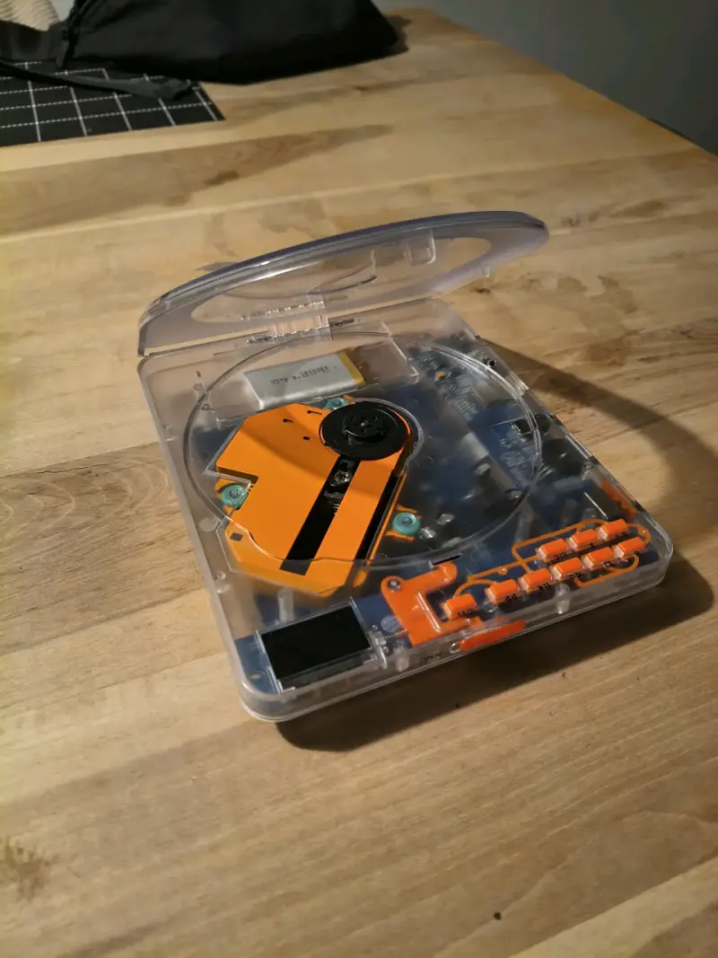 Reproductor de CD portátil con Bluetooth - 2