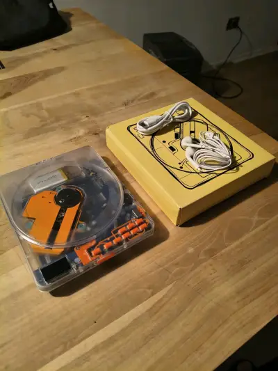 Reproductor de CD portátil con Bluetooth - miniatura 3