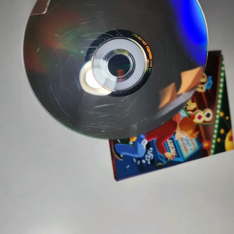 DVD FUTURAMA EN EL LEJANO Y SALVAJE VERD - 5