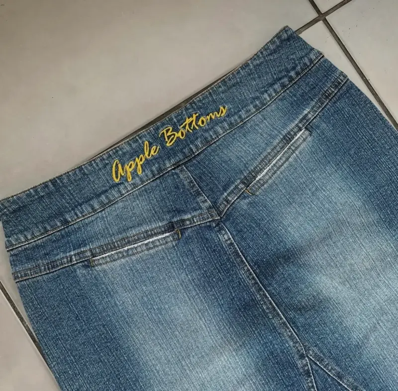 Falda de mezclilla Apple Bottoms - 5