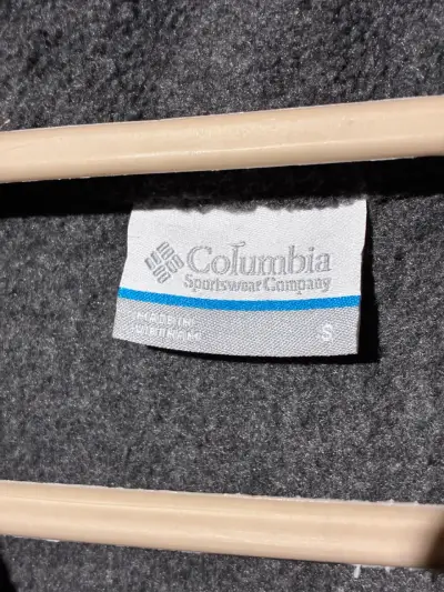 ♻️Chaleco polar sin mangas Columbia gris - miniatura 3