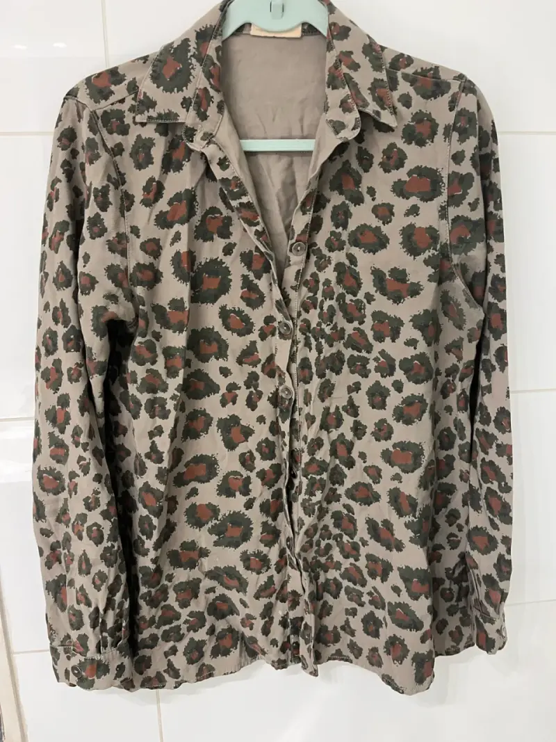 Camisa estampado animal print Americano talla L - 3