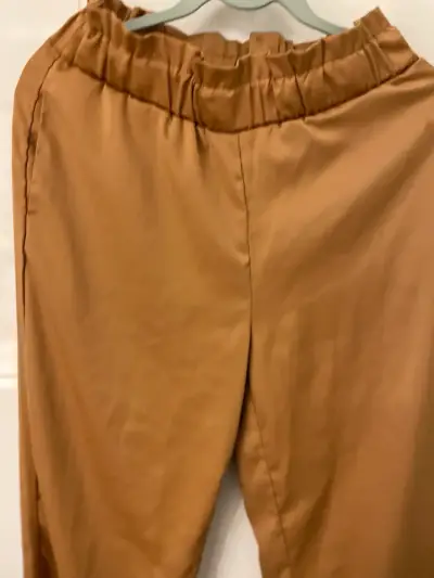 Pantalones color camel Aware by Vero Moda - miniatura 1