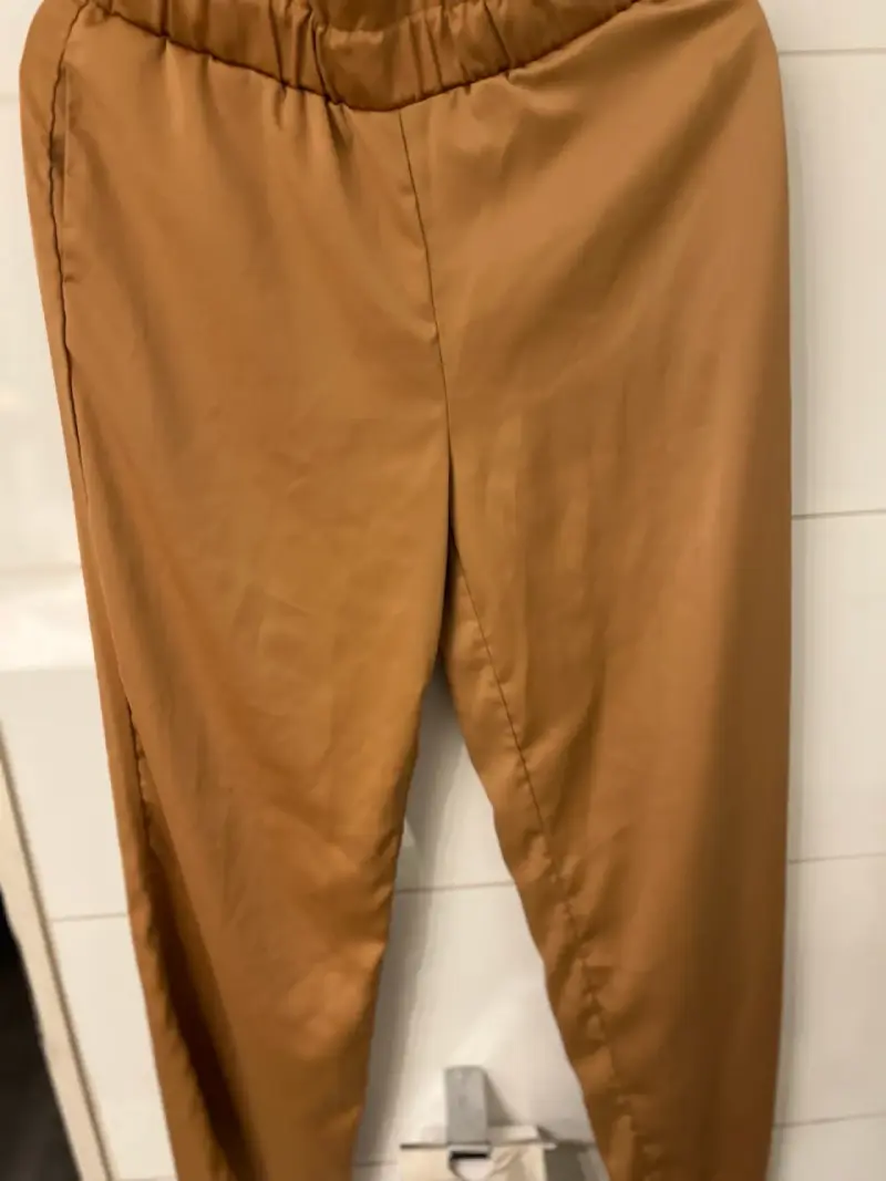 Pantalones color camel Aware by Vero Moda - 2