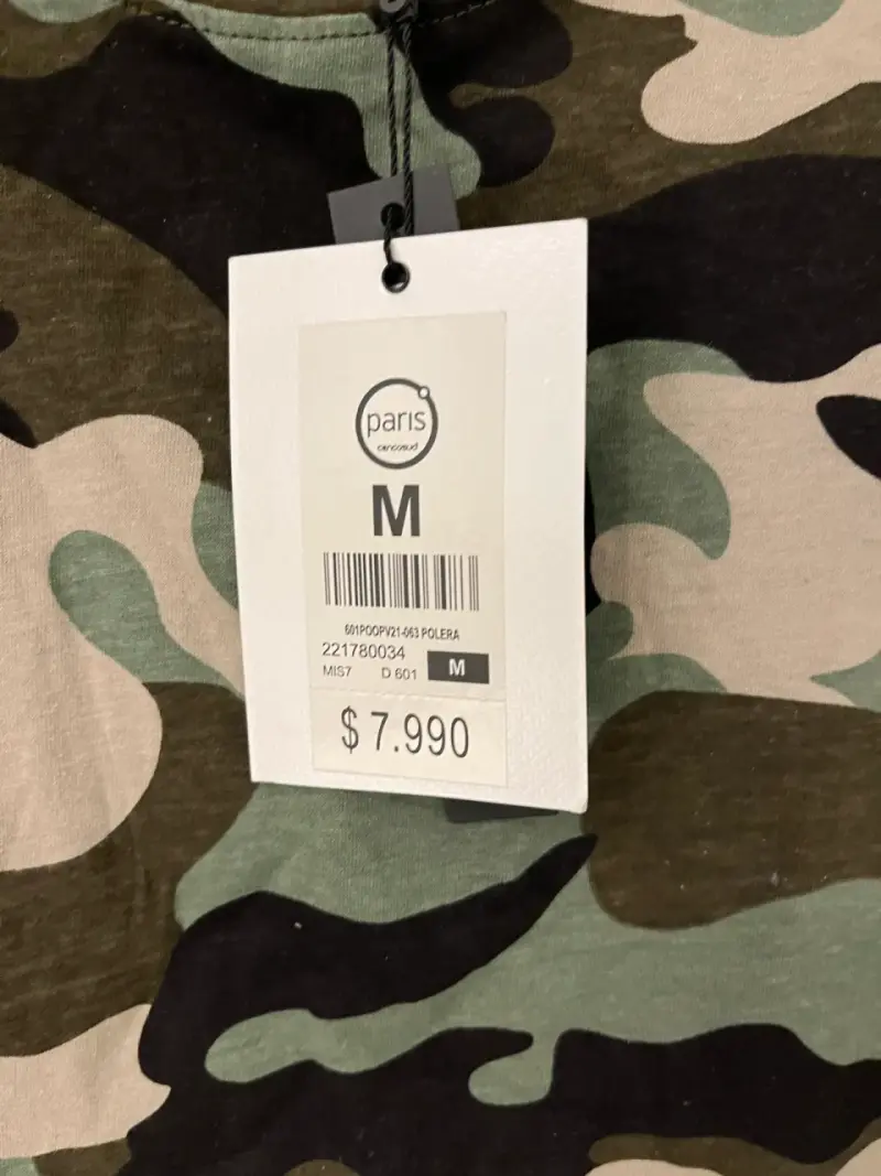 Polera camuflada para mujer talla M - 2