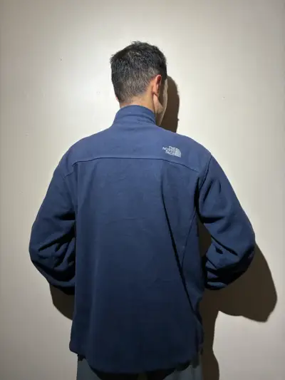 Chaqueta polar azul The North Face para hombre - miniatura 4