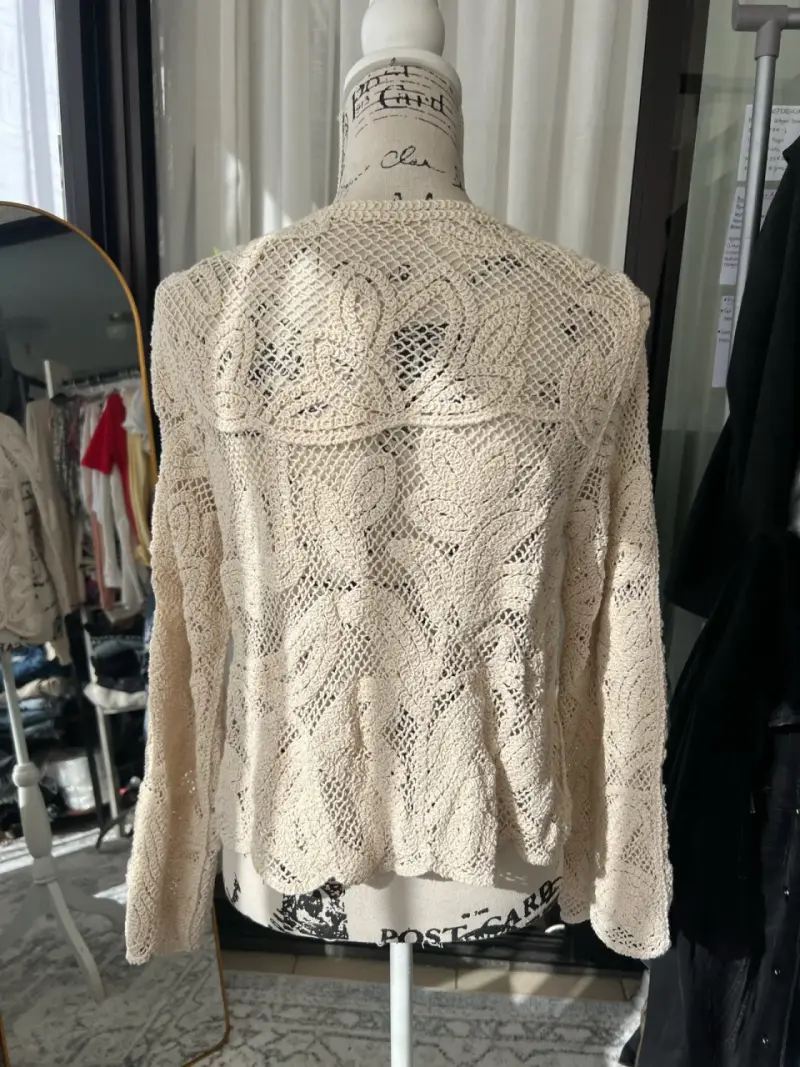 Chaleco crochet beige para mujer - 2