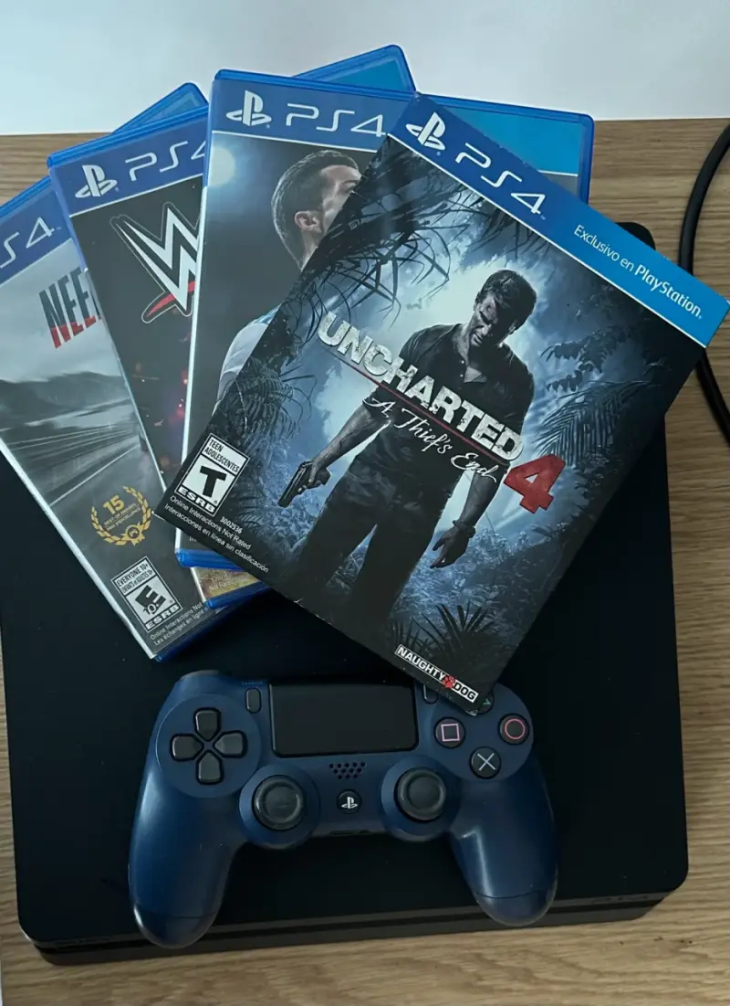 PS4 1tb ➕ MANDO ORIGINAL ➕ 4 JUEGOS - 2