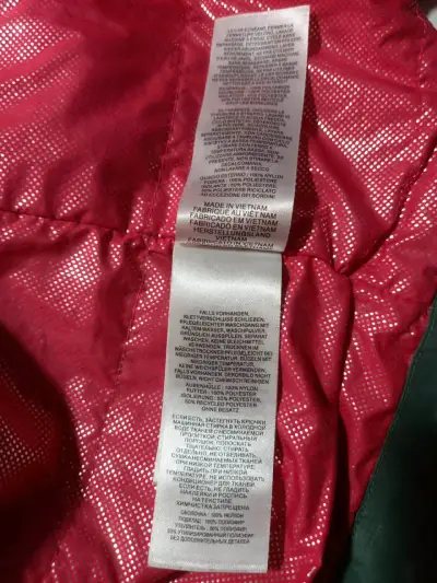 Chaqueta impermeable Columbia verde con capucha - miniatura 2