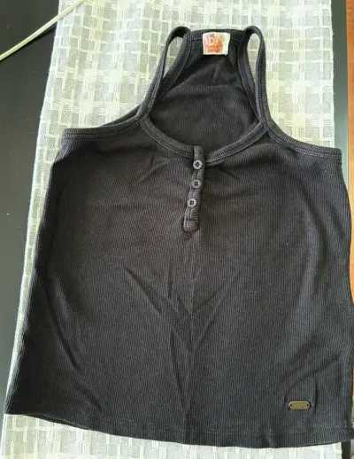 Polera sin mangas negra con botones Umbrale - miniatura 1