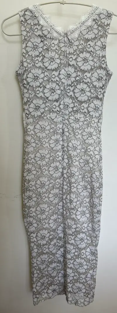 Vestido de encaje blanco Han Queen elegante - miniatura 2