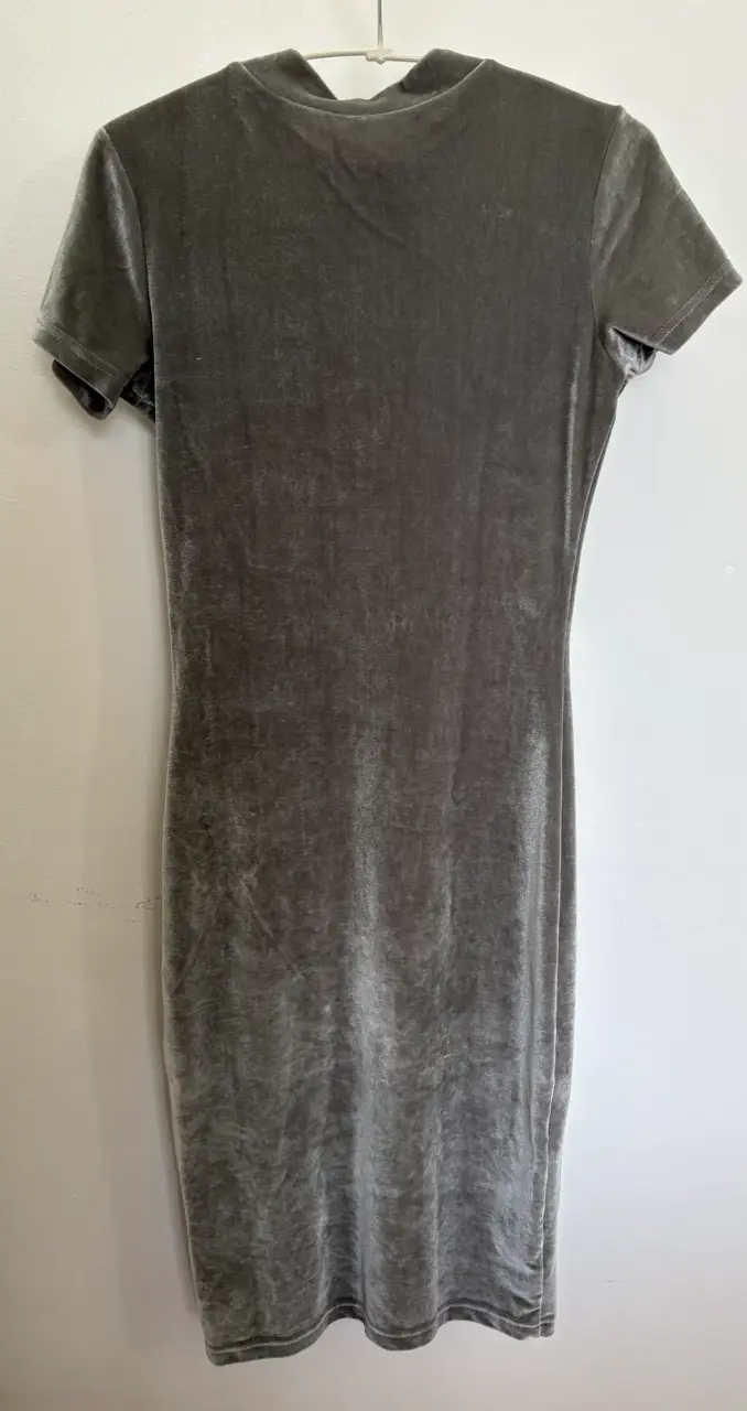 Vestido de terciopelo gris para mujer - 2
