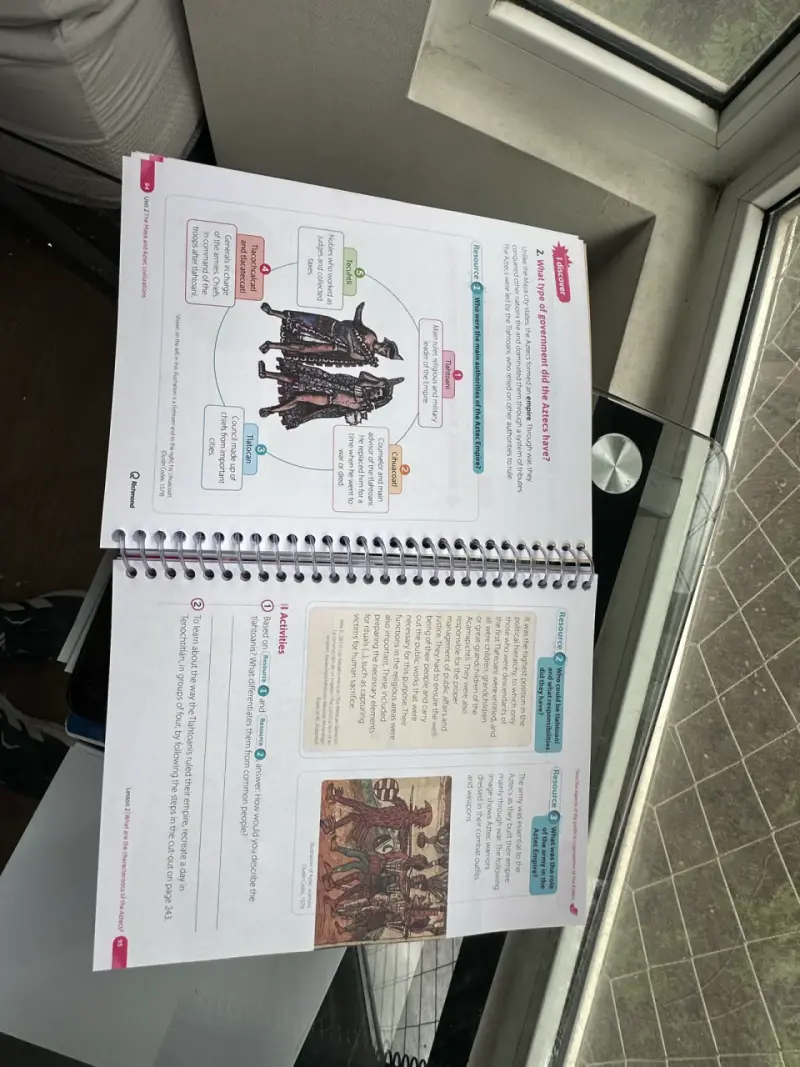 Libro de Ciencias BE Science 4 para estudiantes - 1
