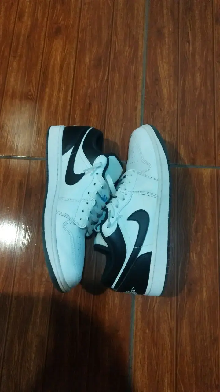 Zapatillas deportivas blancas y negras Air Jordan - 3