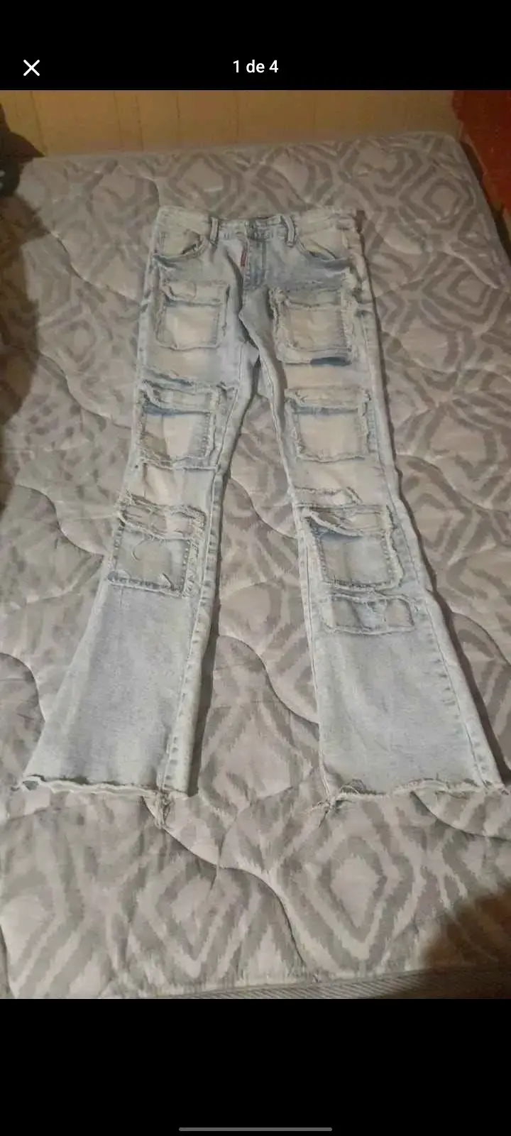 Jeans desgastados de mezclilla clara para mujer - 2