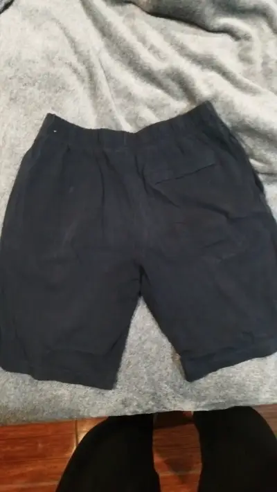 Shorts deportivos negros Nike para hombre - miniatura 2