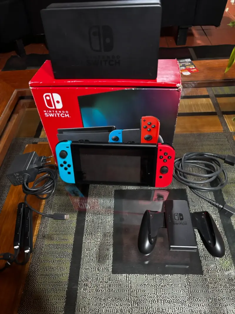 Nintendo Switch Versión 2 (V2) + Accesorios + Jueg - 1