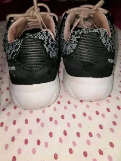 Zapatillas deportivas North Star negras y blancas - miniatura 4