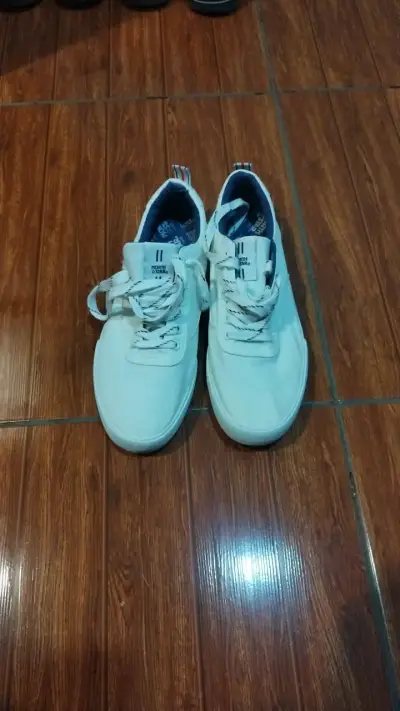 Zapatillas blancas North Star talla 42 - miniatura 1