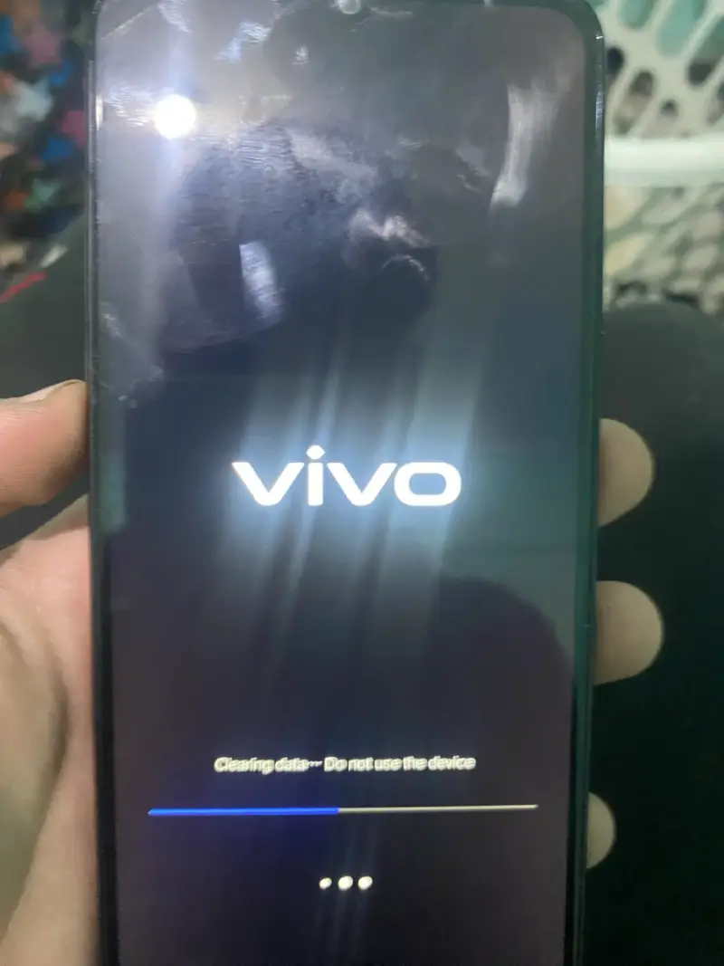 Smartphone Vivo con Pantalla Grande y Dual Cámara - 1