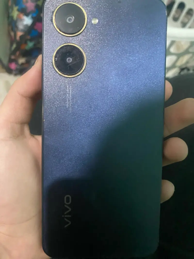Smartphone Vivo con Pantalla Grande y Dual Cámara - 2