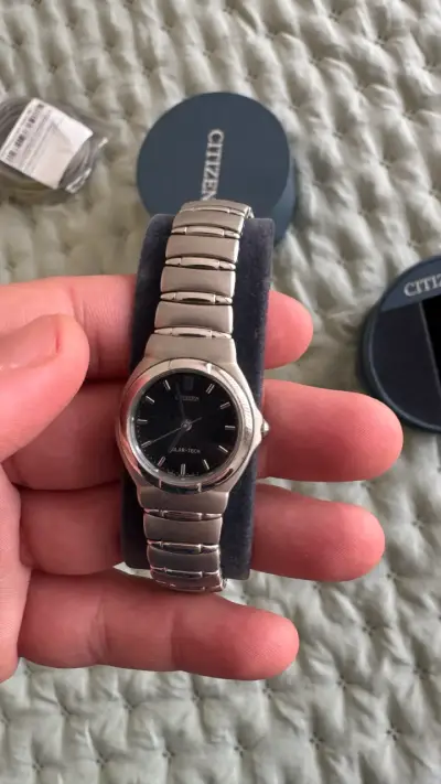 Citizen Solar-Tech (esfera negra, pulsera acero) - miniatura 2