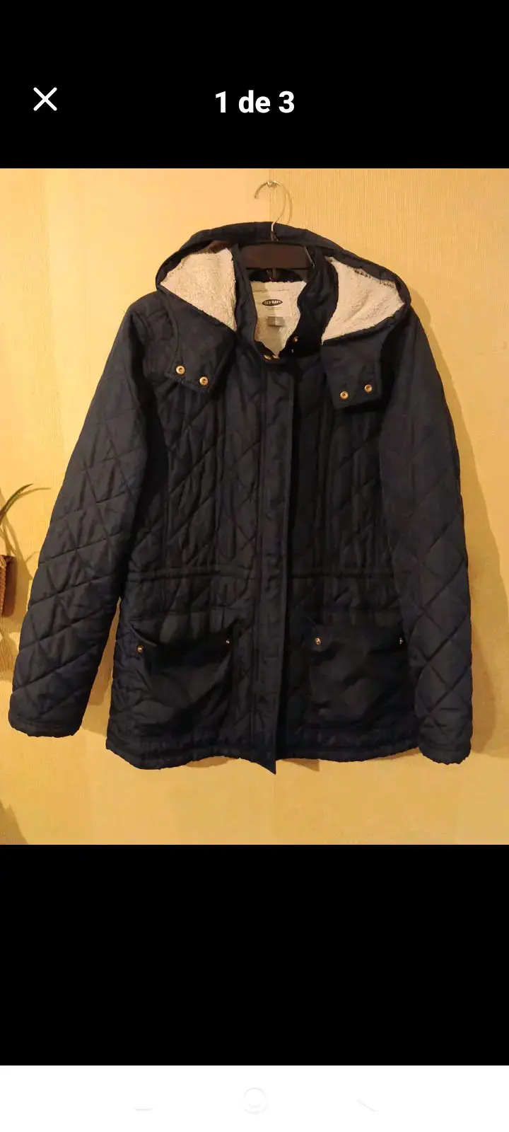 Chaqueta acolchada azul con capucha - 2