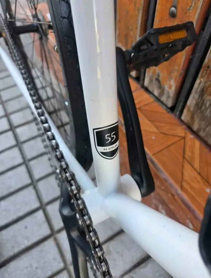 Bicicleta de carretera P3 Cycles blanca - 4
