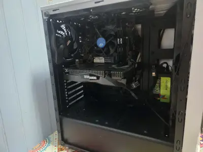 Pc gamer i3 10th, RTX206012gb, 16gb ram, 2tb - miniatura 2