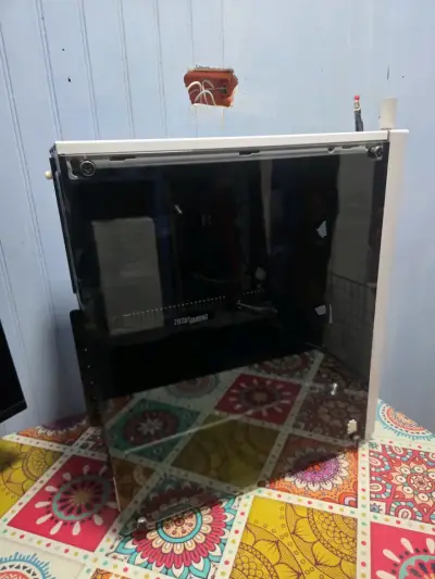 Pc gamer i3 10th, RTX206012gb, 16gb ram, 2tb - miniatura 4