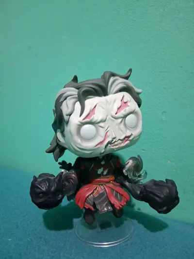 Figura coleccionable Funko Pop de personaje zombie - miniatura 1