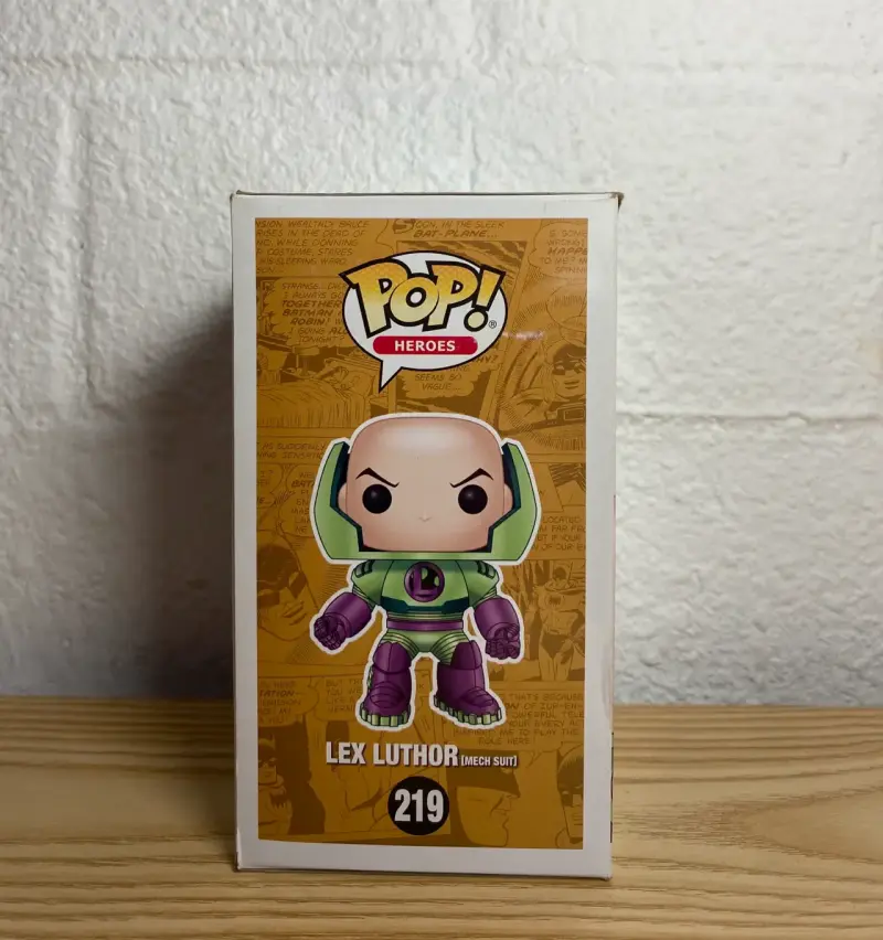Funko pop Lex Luthor(Exclusive DC) #219 - DC Super - 4
