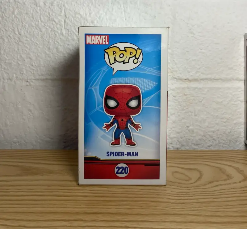 Funko pop Spider-man #220 - Spiderman Home Coming - 4