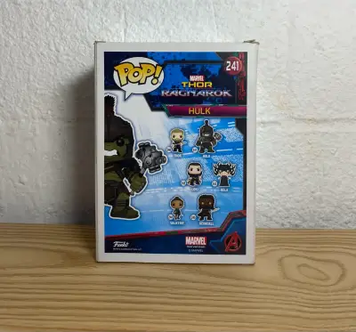 Funko pop Hulk #241 - Thor Ragnarok - miniatura 5