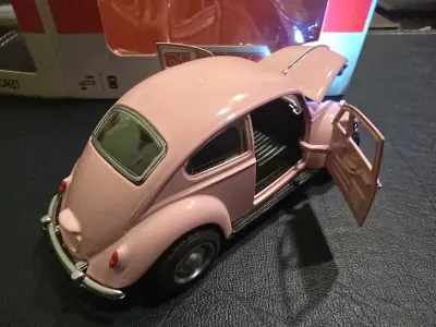 Auto de Juguete Clásico Escala 1:32 Rosa - miniatura 5