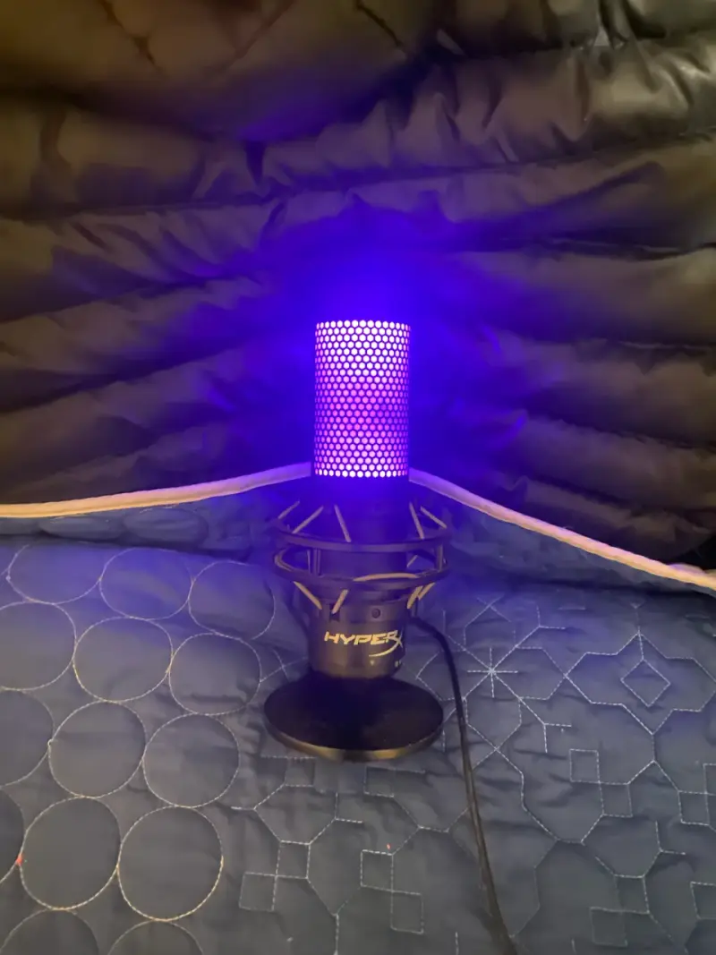 Micrófono HyperX Quadcast S - 2