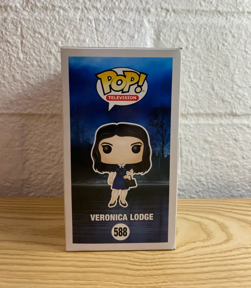 Funko pop Veronica Lodge #588 - Riverdale - 4