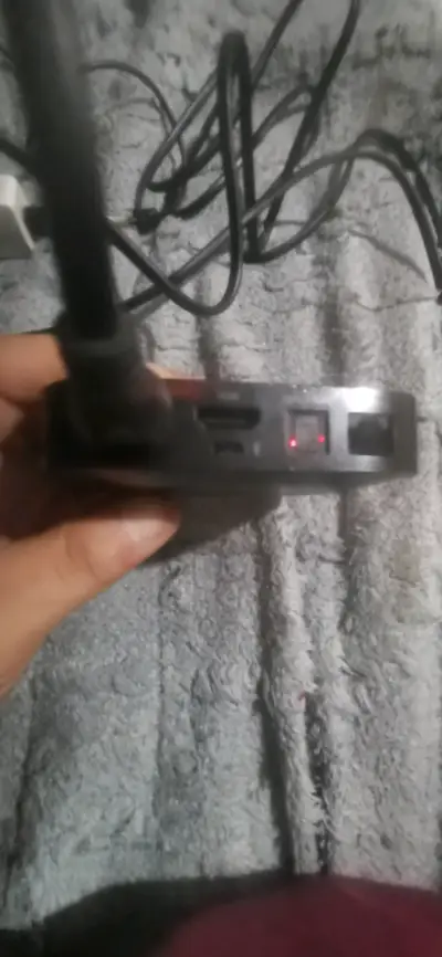 Apple TV Box con Puertos HDMI y USB - miniatura 2