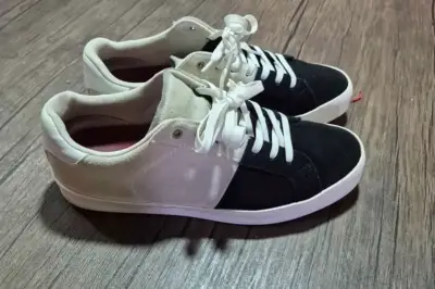 Zapatillas bicolor casuales para hombre - miniatura 2
