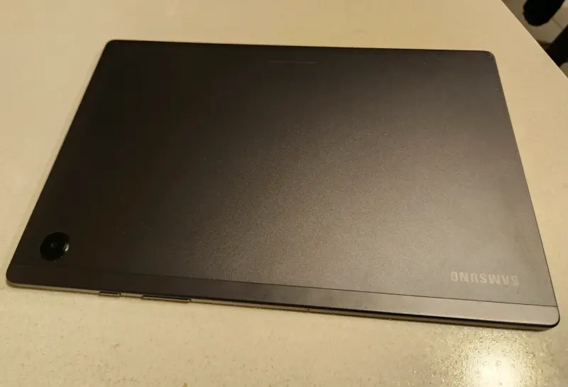Tablet Samsung Galaxy Tab A8 en buen estado - 3