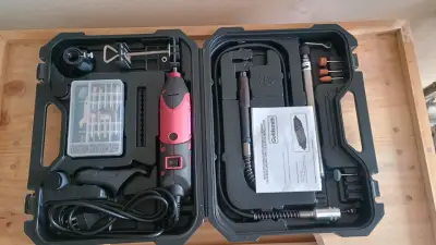 Herramienta rotativa Goldsmith 170W con accesorios - miniatura 1