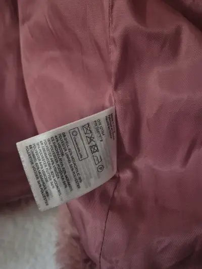 Chaqueta Peluda Rosada H&M 🩷 - miniatura 5