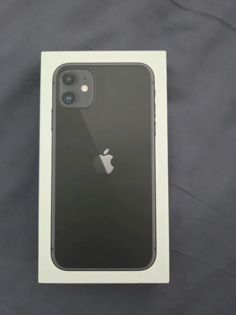 iPhone 11 en excelente estado con caja original - 4