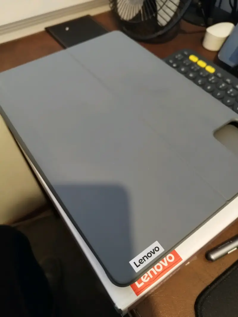 Tablet Lenovo Tab M11 con lápiz y funda - 4